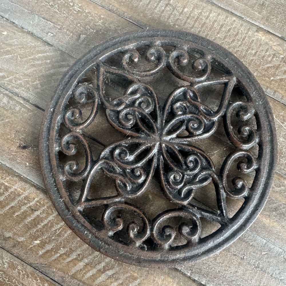 Decorative Cast Iron Trivet